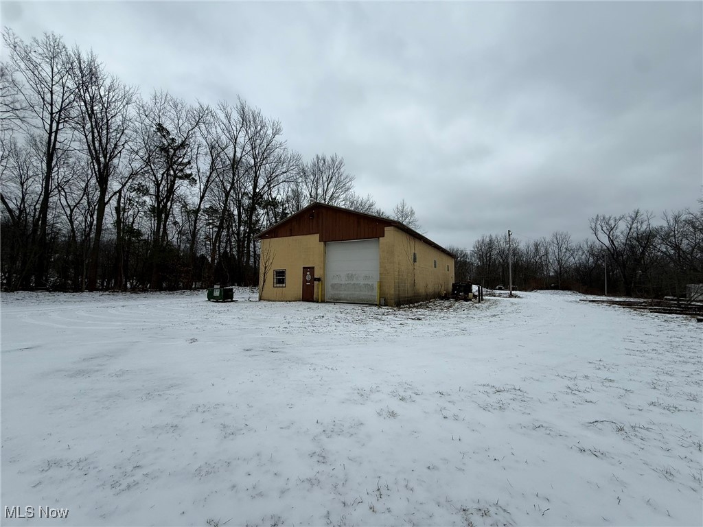 11990 State Route 800 NE Magnolia OH 44643