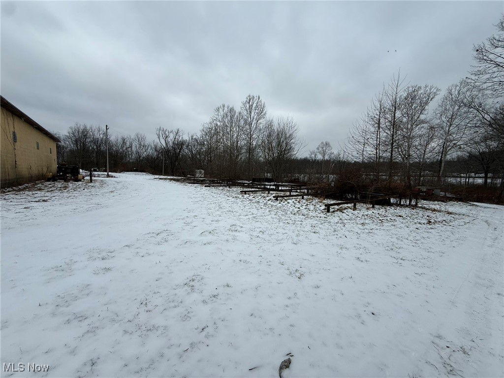 11990 State Route 800 NE Magnolia OH 44643
