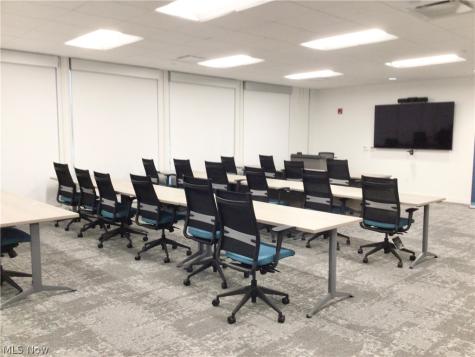 5115 Broadway Avenue Cleveland OH 44127