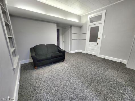 47 N 4th Street Zanesville OH 43701