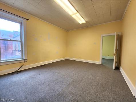 47 N 4th Street Zanesville OH 43701