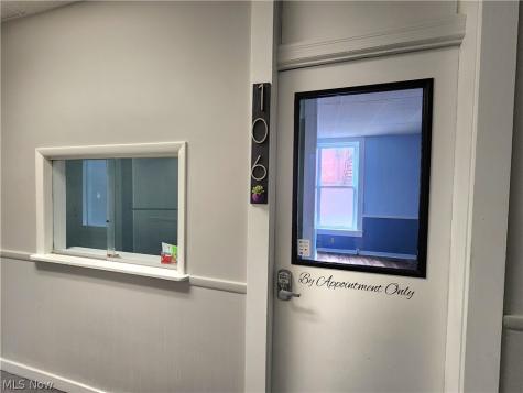 47 N 4th Street Zanesville OH 43701