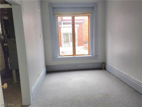 47 N 4th Street Zanesville OH 43701