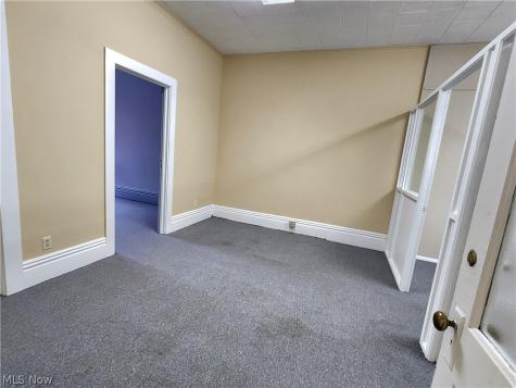 47 N 4th Street Zanesville OH 43701