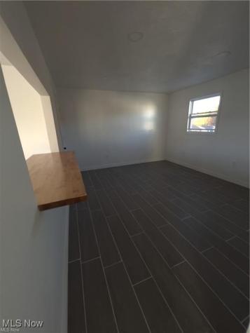 4954 Mahoning Avenue Youngstown OH 44515