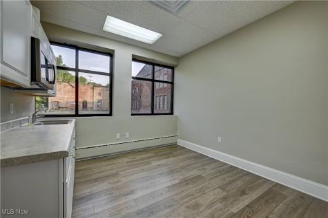 295 Wetmore Avenue SE Massillon OH 44646