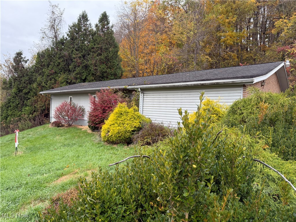 62770 Barnesville Hendryburg Road Barnesville OH 43713