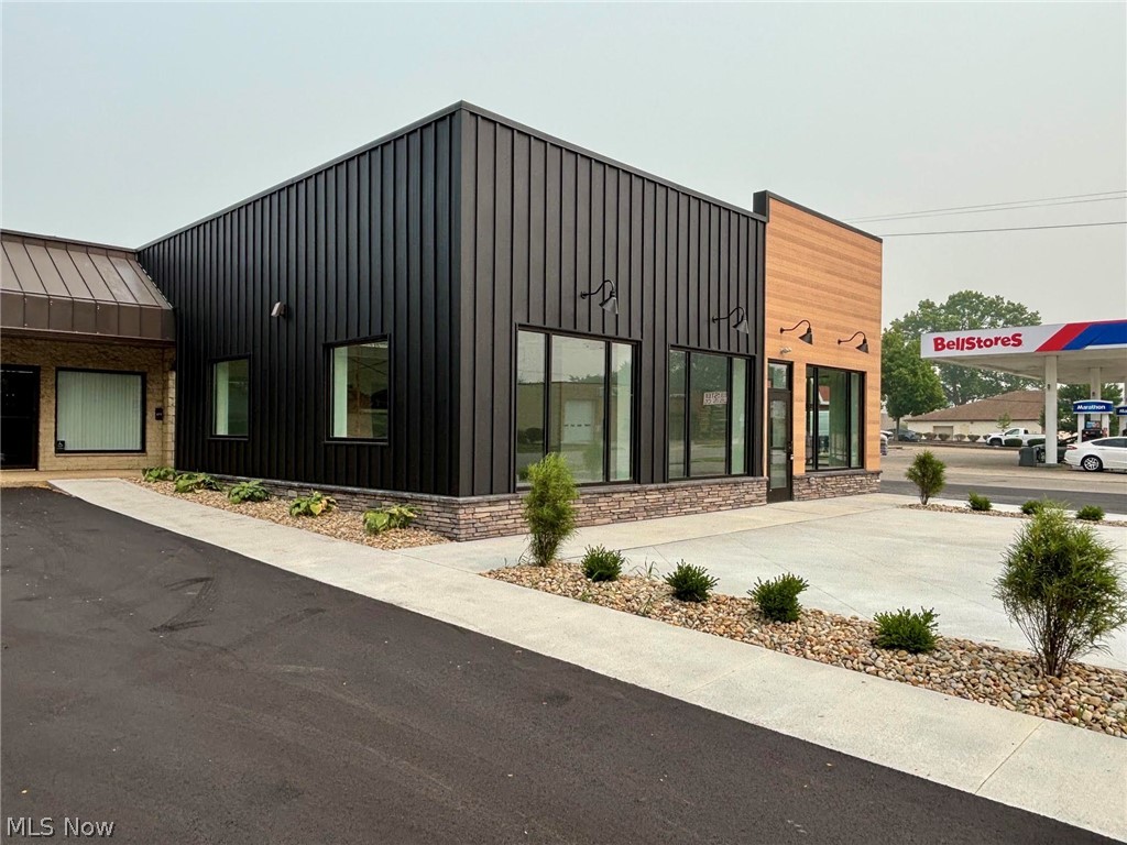346 S Market Street Wooster OH 44691