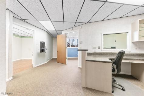 11221 Pearl Road Strongsville OH 44136