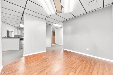 11221 Pearl Road Strongsville OH 44136