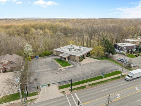 11221 Pearl Road Strongsville OH 44136