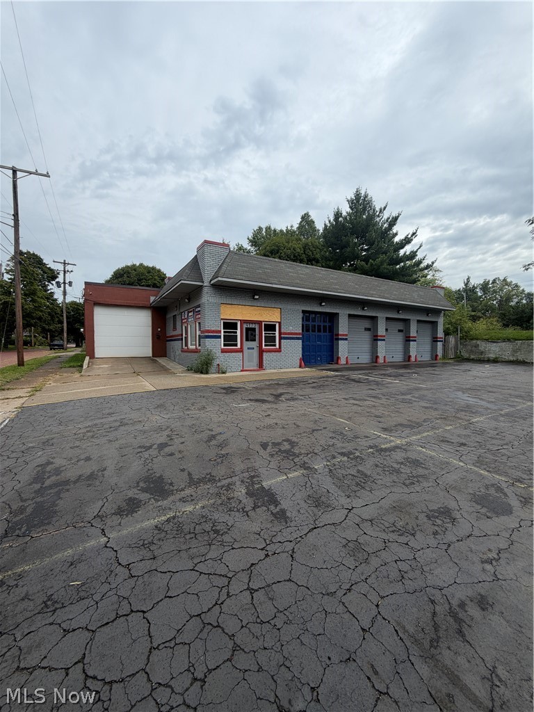 4173 E 71st Street Cleveland OH 44105