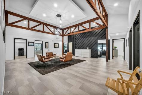 1929 E Royalton Road Broadview Heights OH 44147