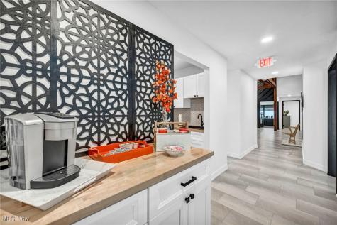 1929 E Royalton Road Broadview Heights OH 44147