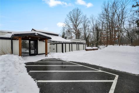 1929 E Royalton Road Broadview Heights OH 44147