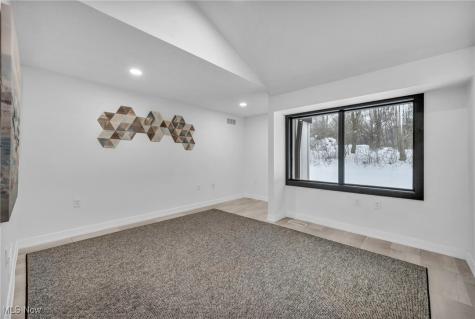 1929 E Royalton Road Broadview Heights OH 44147