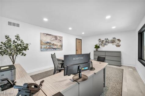 1929 E Royalton Road Broadview Heights OH 44147