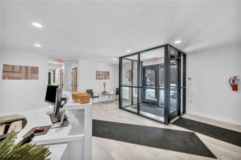 1929 E Royalton Road Broadview Heights OH 44147