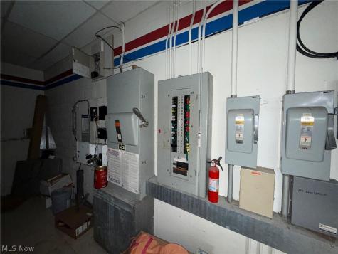 4633 Northfield Road North Randall OH 44128