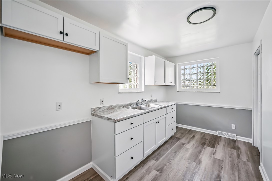 10861 Mahoning Avenue North Jackson OH 44451