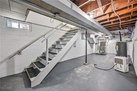 10861 Mahoning Avenue North Jackson OH 44451