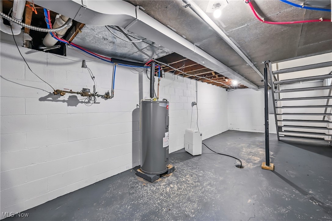 10861 Mahoning Avenue North Jackson OH 44451