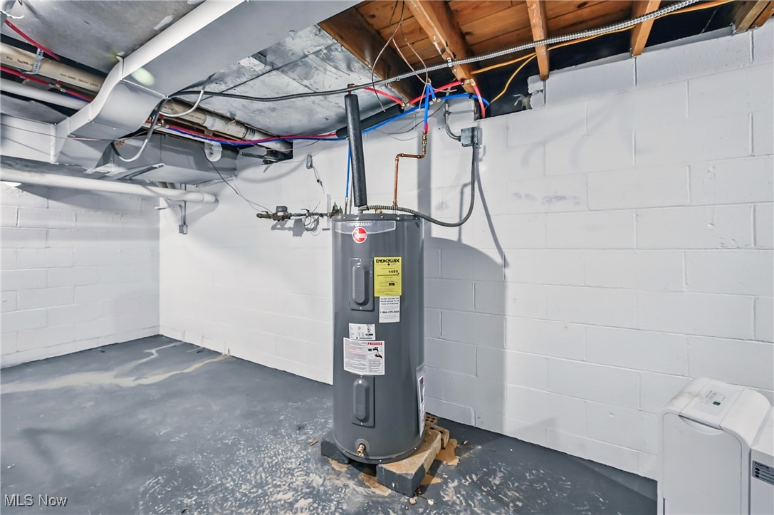 10861 Mahoning Avenue North Jackson OH 44451