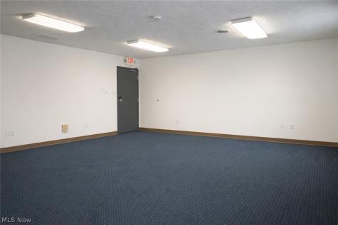 1300 Weathervane Lane Akron OH 44313