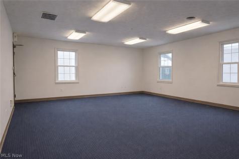 1300 Weathervane Lane Akron OH 44313