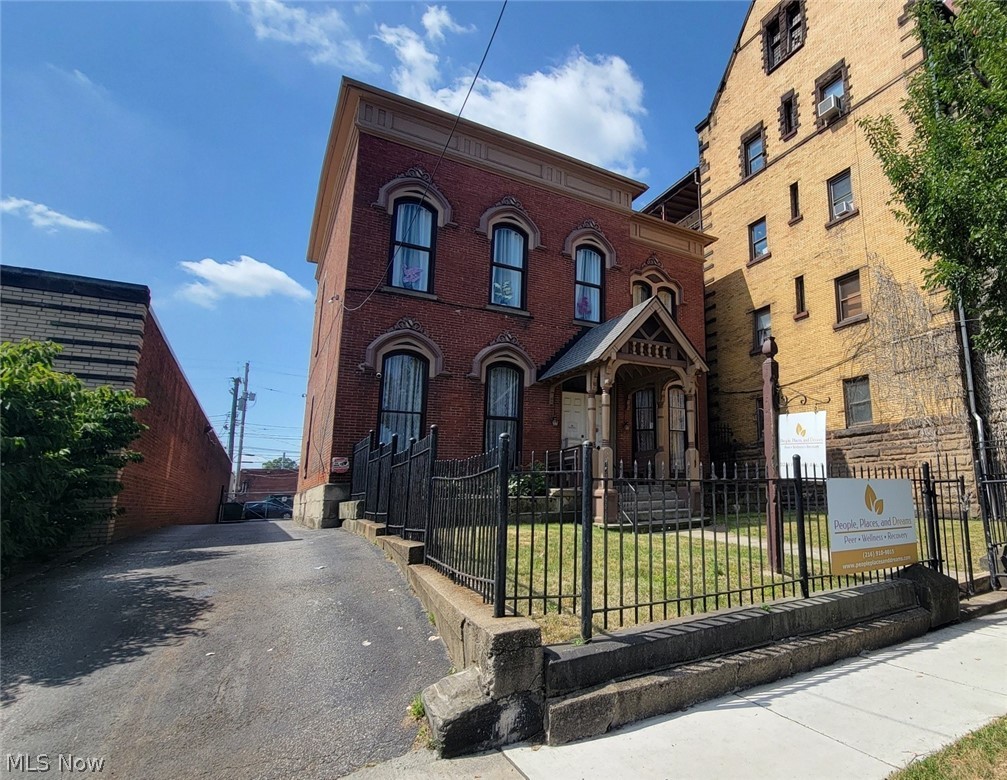 3214 Prospect Avenue E Cleveland OH 44115