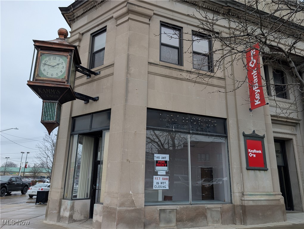 17138 Lorain Avenue Cleveland OH 44111