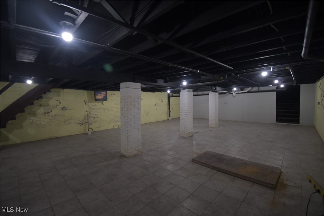 9918 Lorain Avenue Cleveland OH 44144