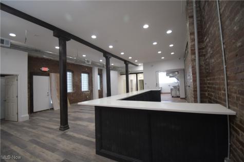 9918 Lorain Avenue Cleveland OH 44144