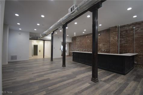 9918 Lorain Avenue Cleveland OH 44144