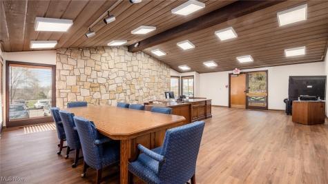 9711 E Pike Road Cambridge OH 43725