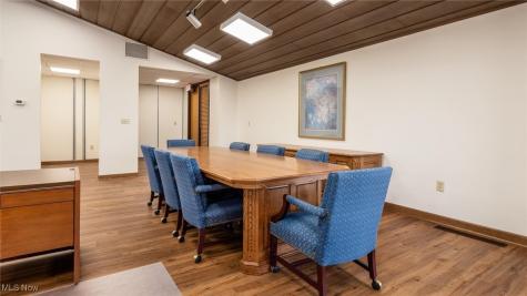 9711 E Pike Road Cambridge OH 43725