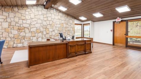 9711 E Pike Road Cambridge OH 43725