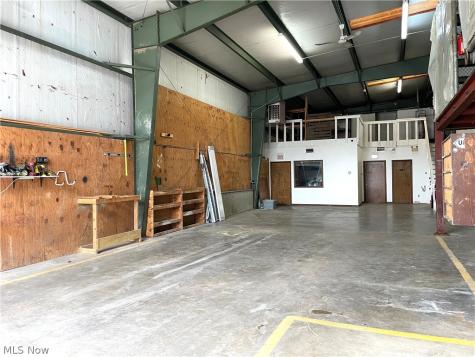 38316 Airport Parkway Willoughby OH 44094