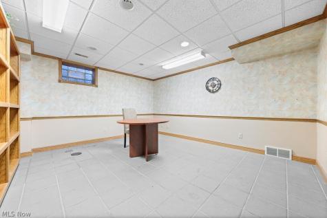 8050 Corporate Circle North Royalton OH 44133