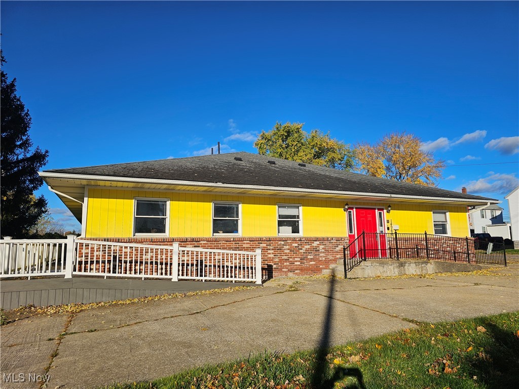 14966 Thompson Avenue Middlefield OH 44062