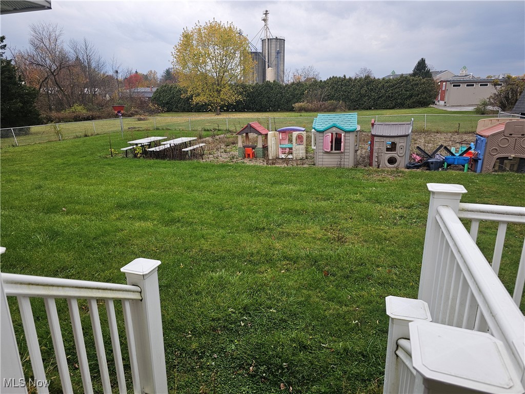 14966 Thompson Avenue Middlefield OH 44062