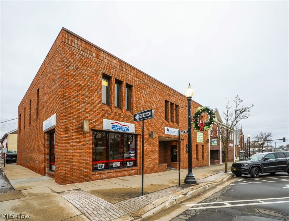 263 W Main Street Ravenna OH 44266