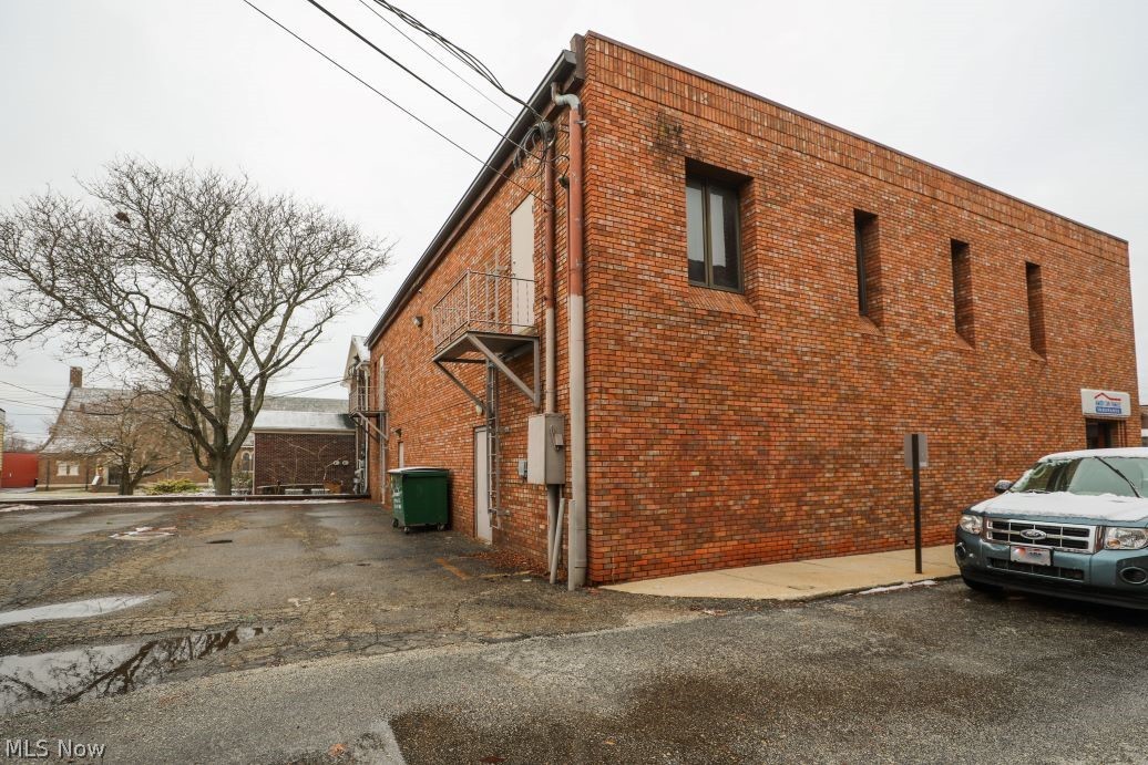 263 W Main Street Ravenna OH 44266