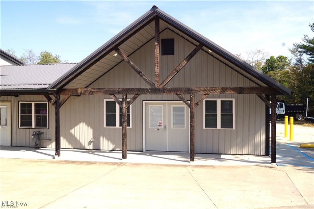 120 Scio Road SE Carrollton OH 44615