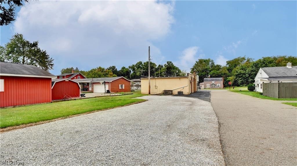819 N Wooster N Strasburg OH 44680