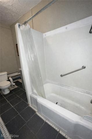 1757 Broadway Lorain OH 44052