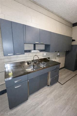 1757 Broadway Lorain OH 44052