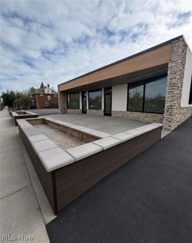891 E 222nd Street Euclid OH 44123