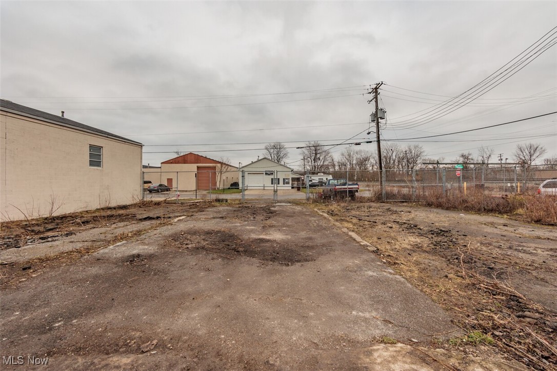 160 Eady Court Elyria OH 44035