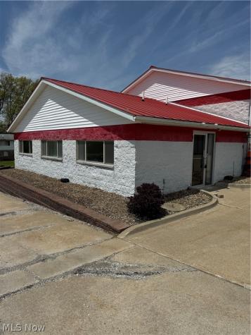 3881 Cottage Grove Road Akron OH 44319